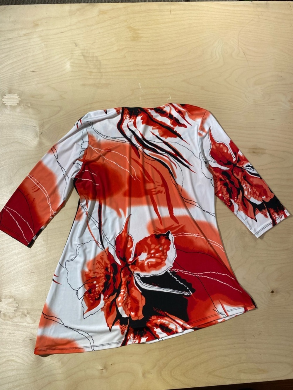 Fashion Caribe Abstract Floral Red & Black Women's Tunic Top Medium (QY) - Picture 5 of 6